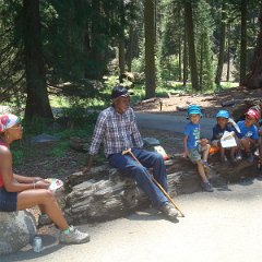 2015 Sequoia National Park w Reyes 063