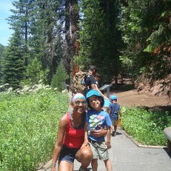 2015 Sequoia National Park w Reyes 067